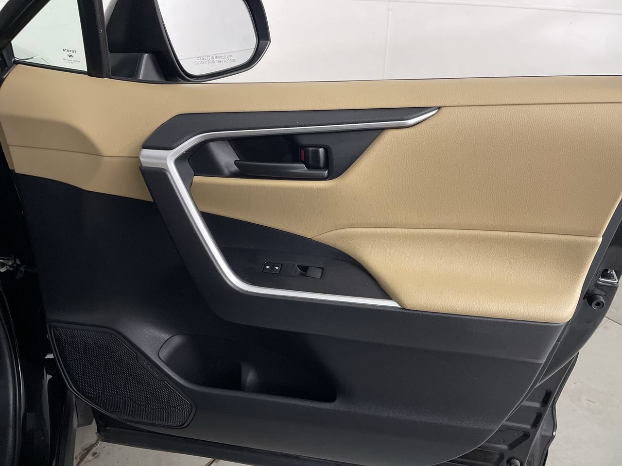 2021 Toyota RAV4 Hybrid Hybrid LE