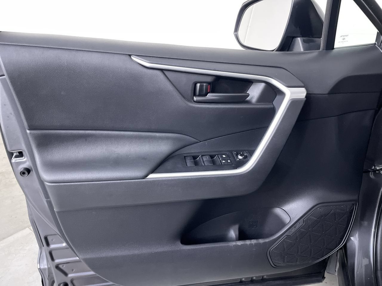2021 Toyota RAV4 Hybrid Hybrid LE
