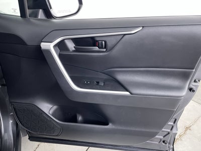 2021 Toyota RAV4 Hybrid Hybrid LE