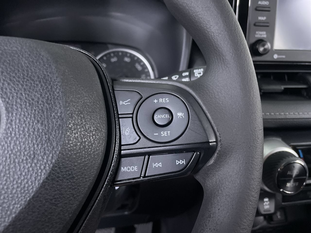 2021 Toyota RAV4 Hybrid Hybrid LE