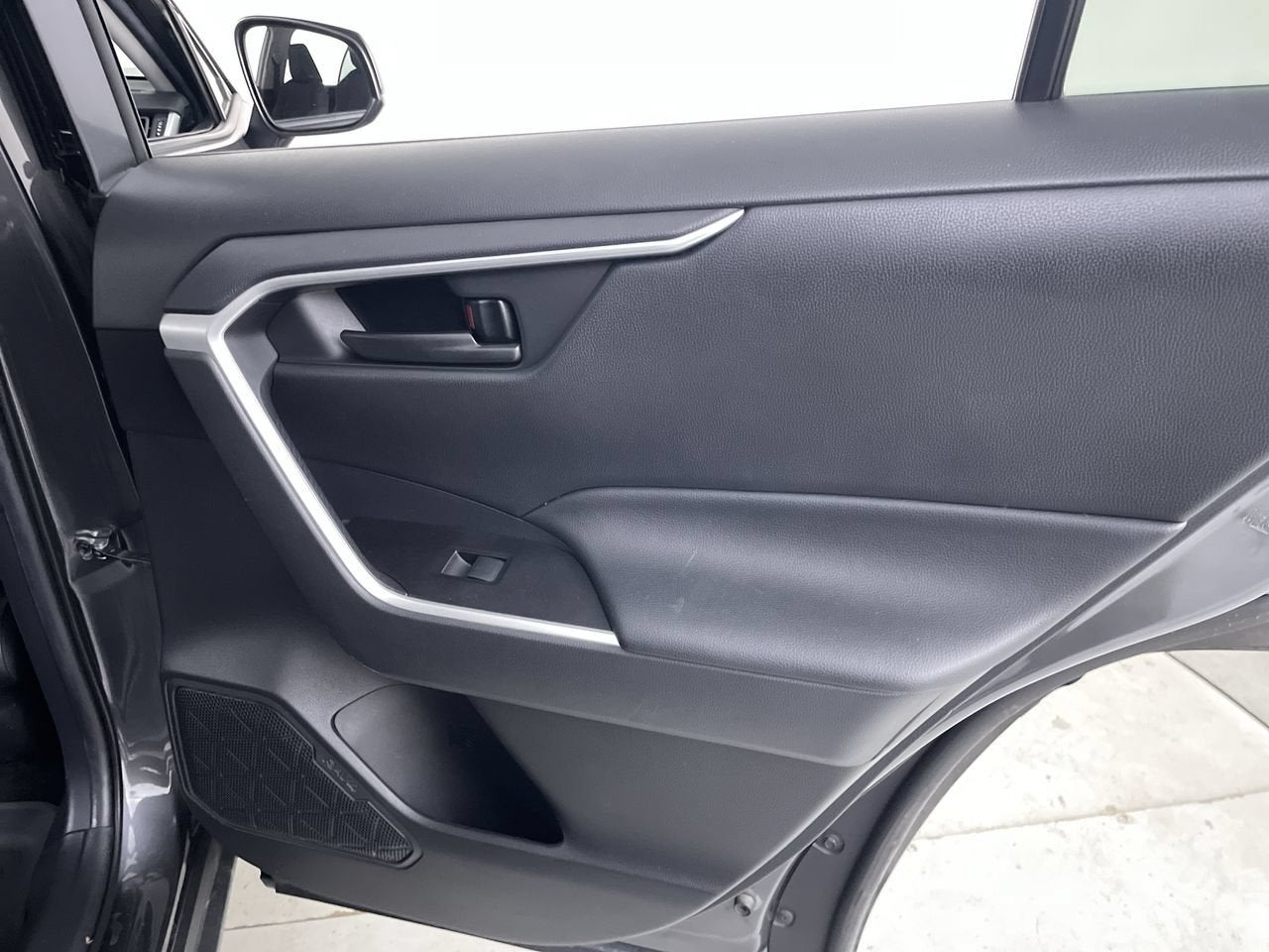 2021 Toyota RAV4 Hybrid Hybrid LE