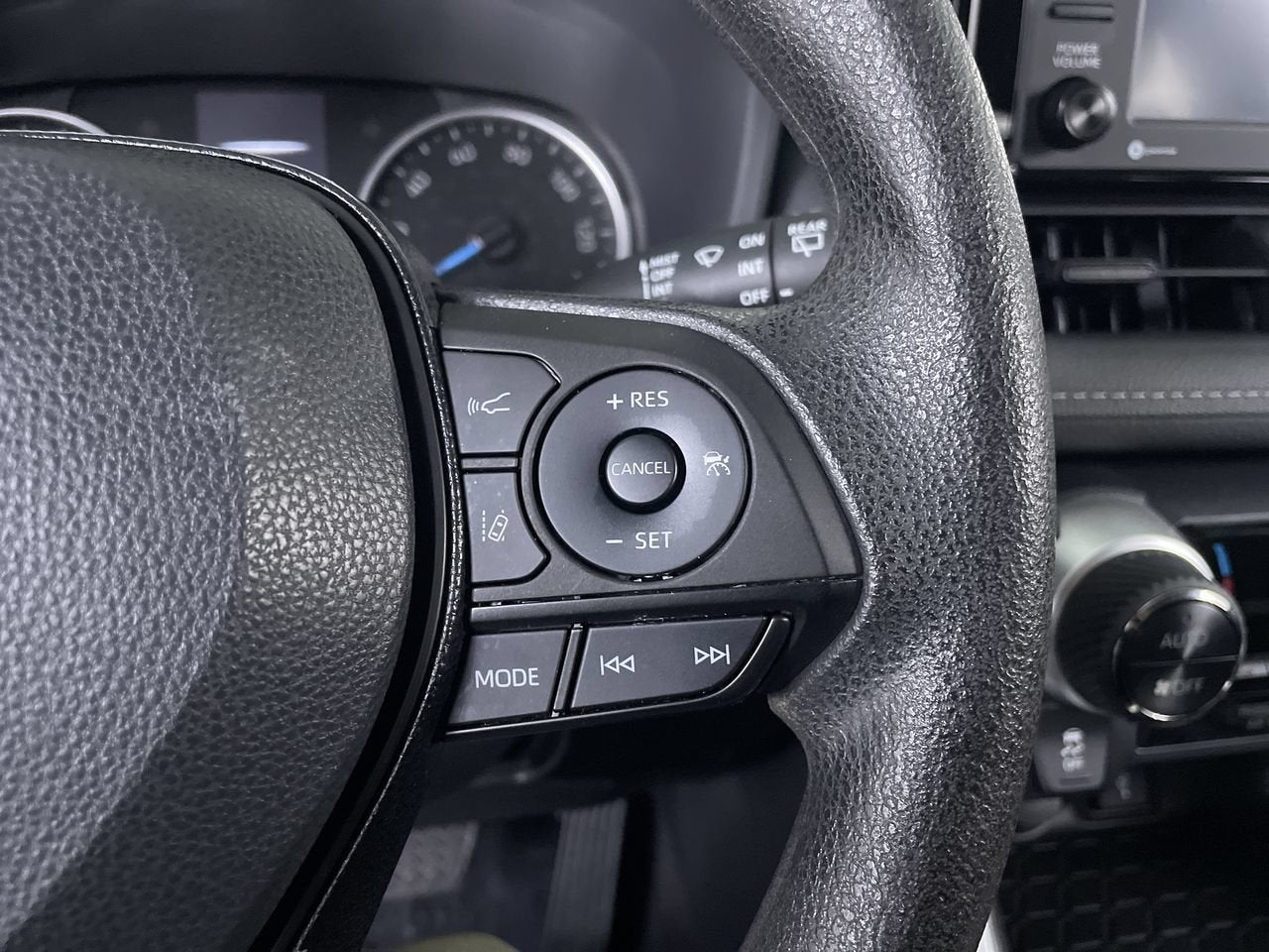 2021 Toyota RAV4 Hybrid Hybrid LE