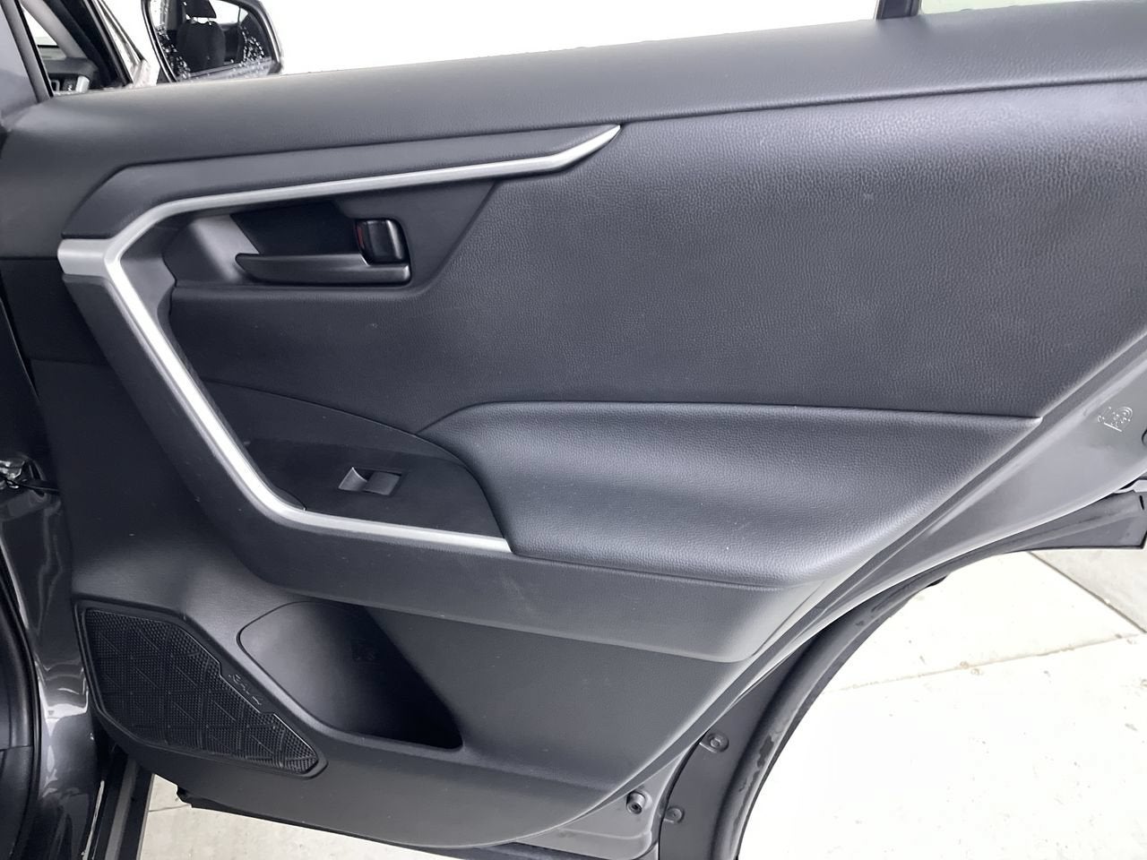 2021 Toyota RAV4 Hybrid Hybrid LE