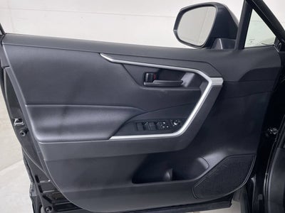 2021 Toyota RAV4 Hybrid Hybrid LE