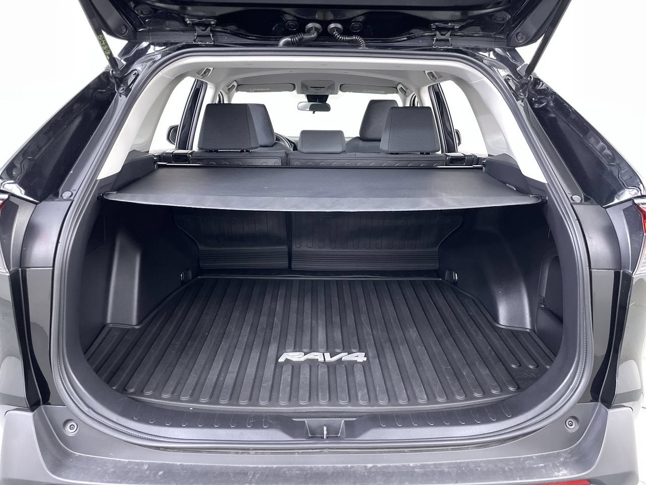 2021 Toyota RAV4 Hybrid Hybrid LE