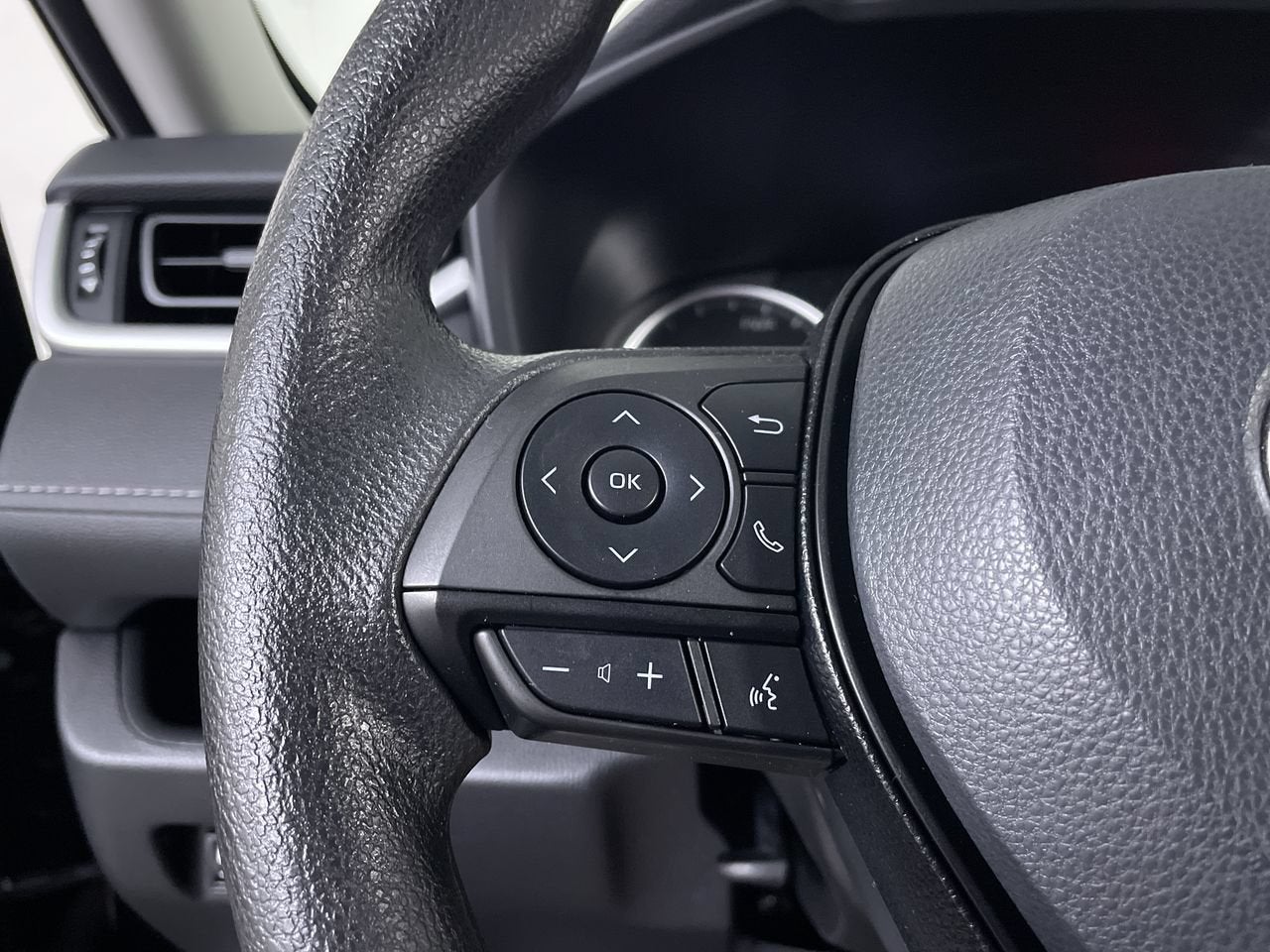2021 Toyota RAV4 Hybrid Hybrid LE