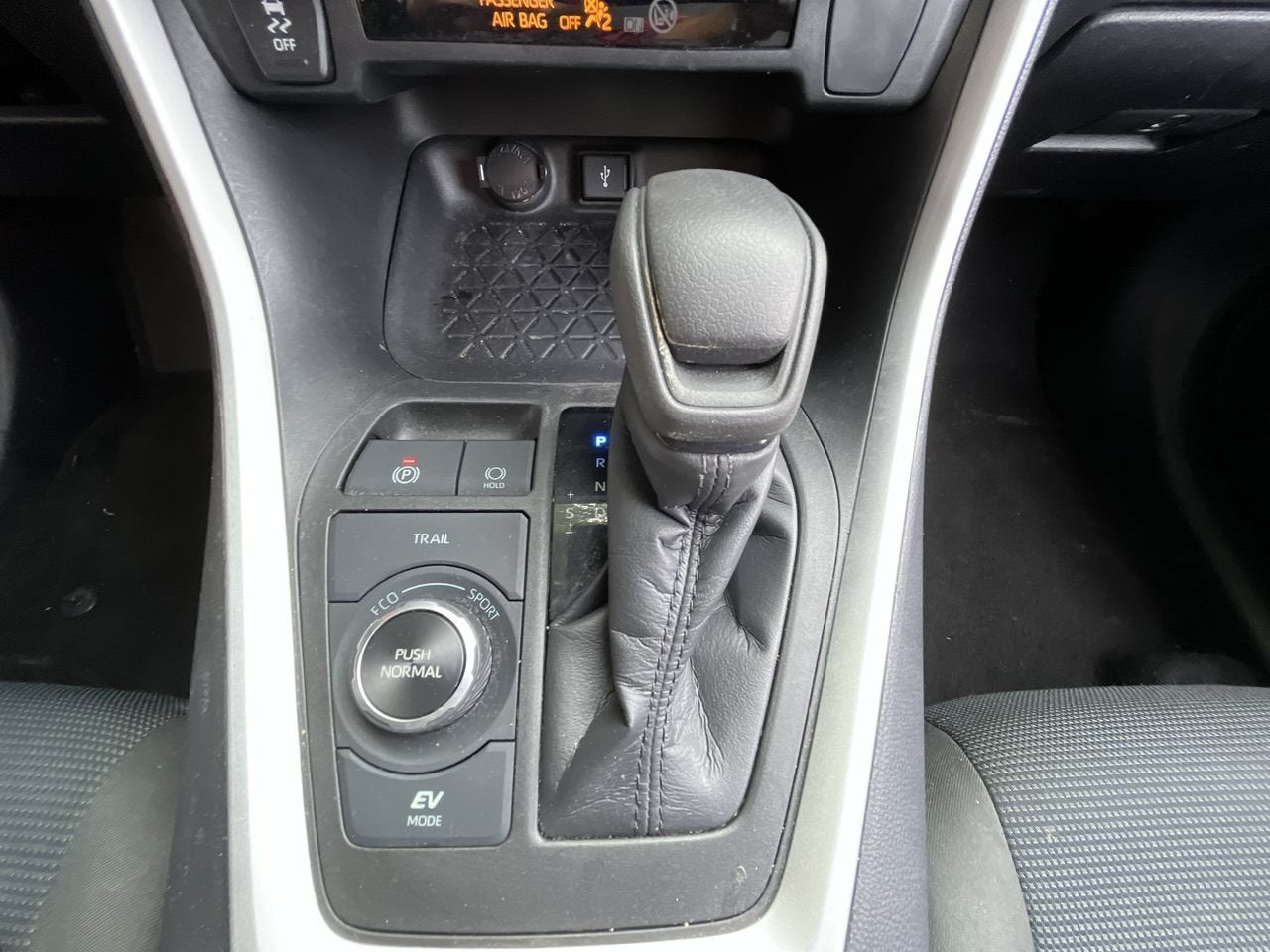 2022 Toyota RAV4 Hybrid Hybrid LE