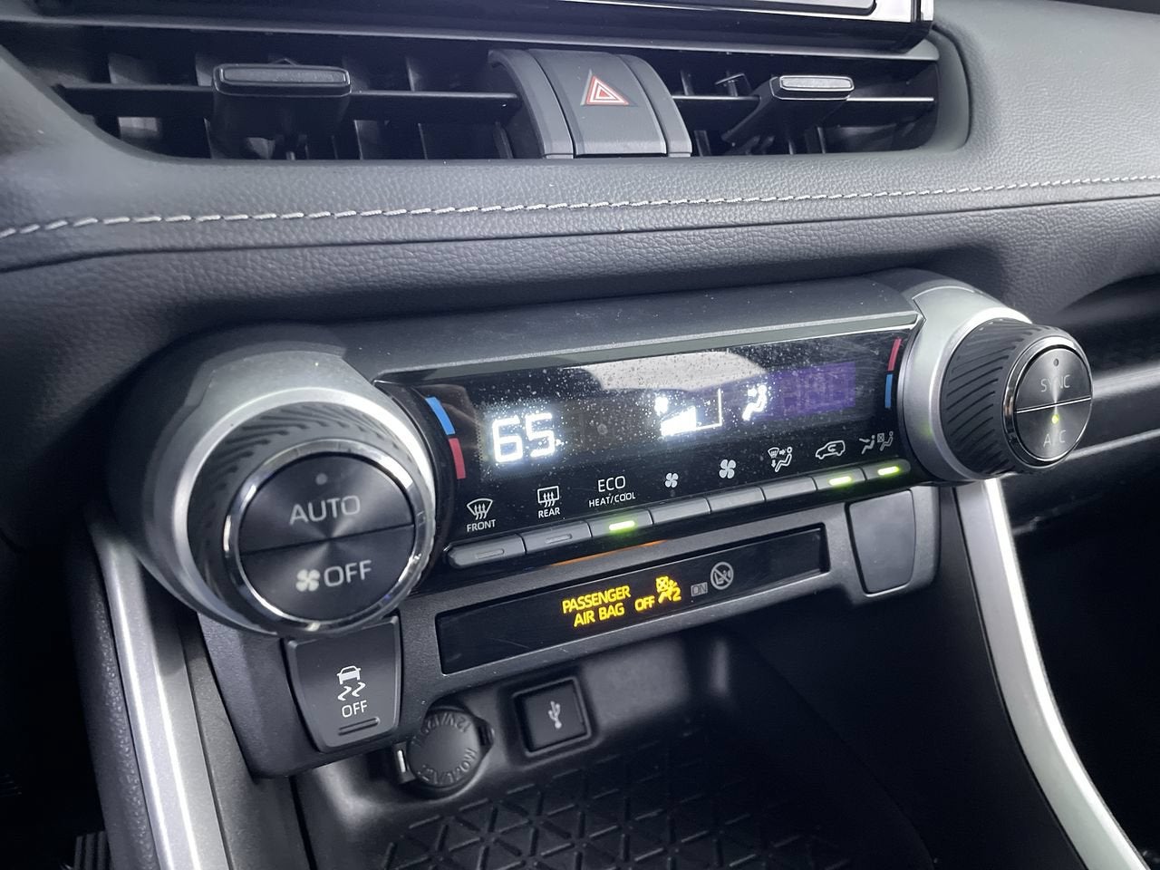 2022 Toyota RAV4 Hybrid Hybrid LE