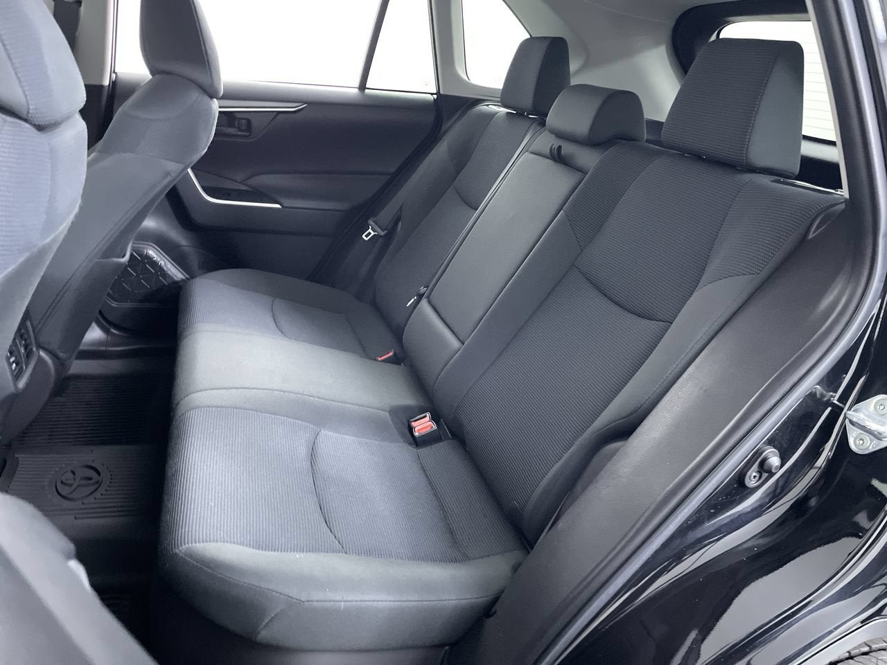 2022 Toyota RAV4 Hybrid Hybrid LE