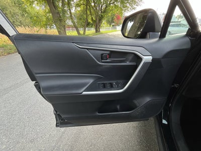 2022 Toyota RAV4 Hybrid Hybrid LE
