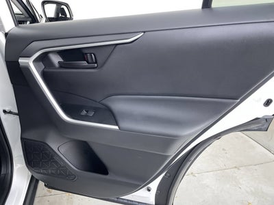 2022 Toyota RAV4 Hybrid Hybrid LE