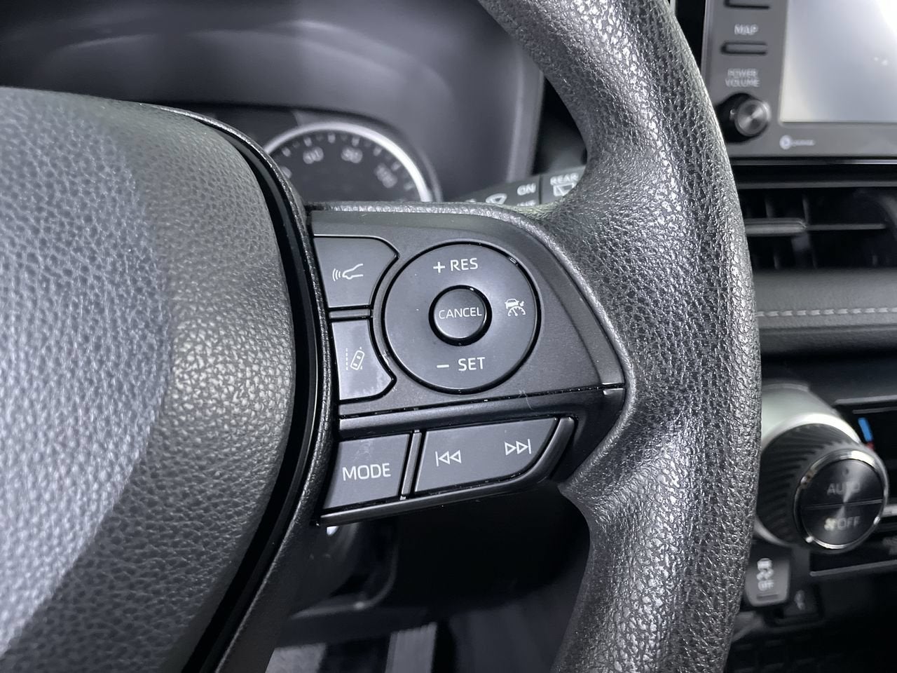 2022 Toyota RAV4 Hybrid Hybrid LE