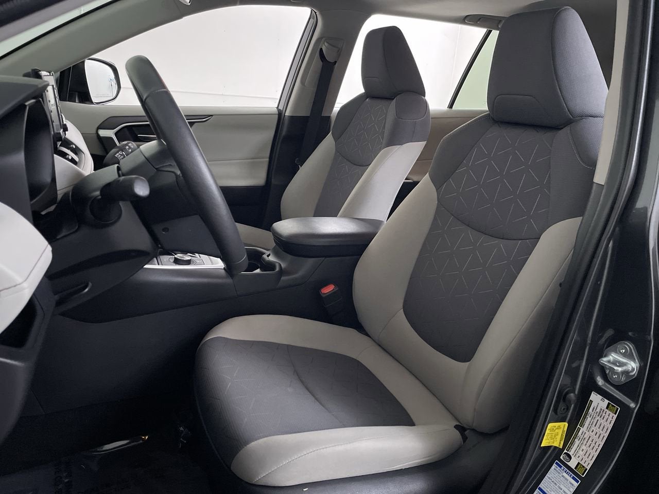 2020 Toyota RAV4 Hybrid Hybrid XLE