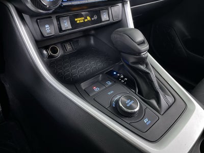 2020 Toyota RAV4 Hybrid Hybrid XLE