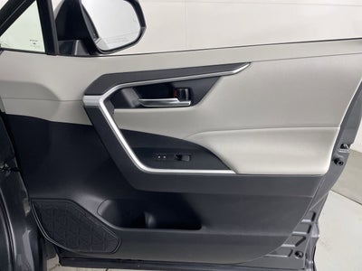 2020 Toyota RAV4 Hybrid Hybrid XLE