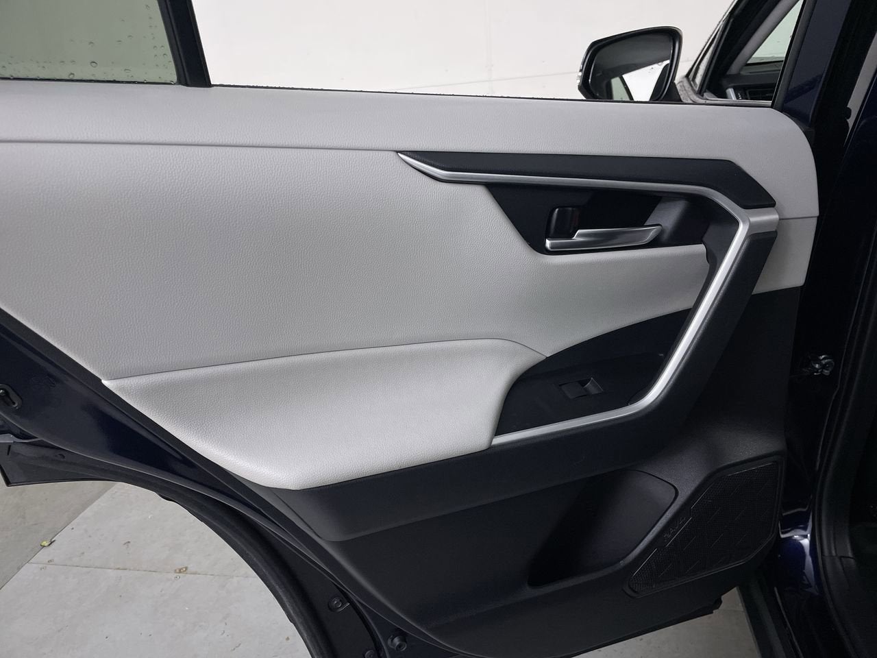2021 Toyota RAV4 Hybrid Hybrid XLE
