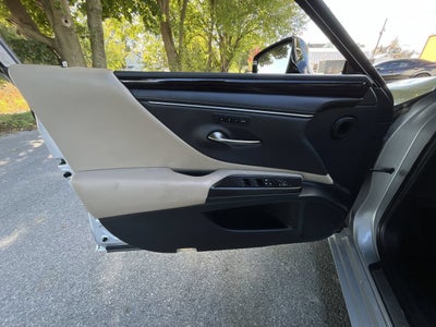 2019 Lexus ES ES 350