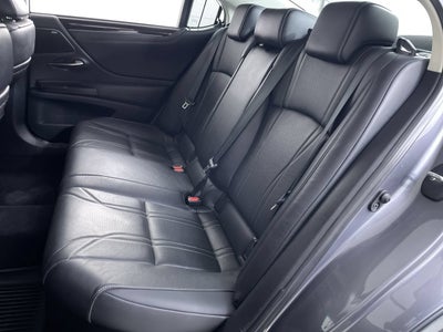 2020 Lexus ES ES 300h Ultra Luxury
