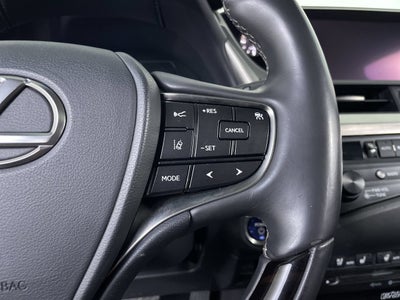2020 Lexus ES ES 300h Ultra Luxury