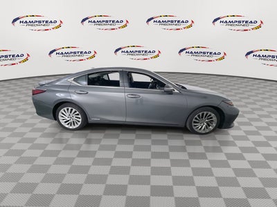 2020 Lexus ES ES 300h Ultra Luxury