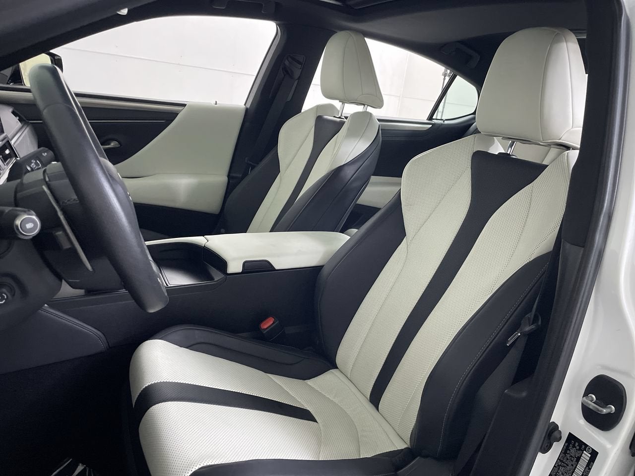 2023 Lexus ES ES 350 F SPORT Handling