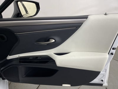 2023 Lexus ES ES 350 F SPORT Handling