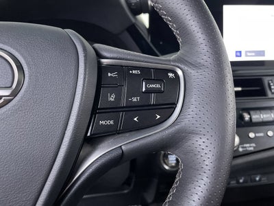2023 Lexus ES ES 350 F SPORT Handling