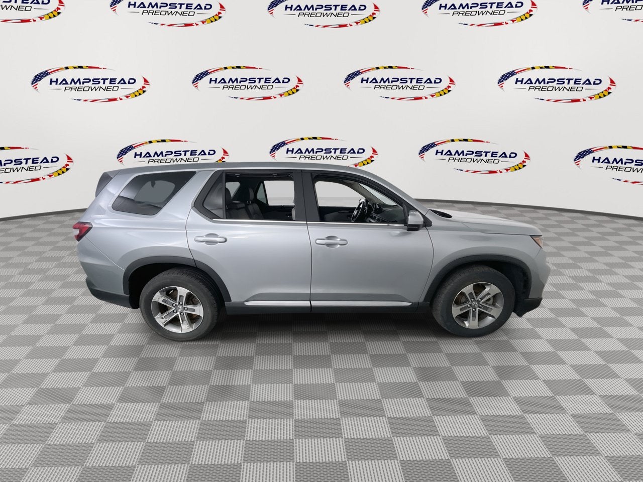 2023 Honda Pilot EX-L 8 Passenger