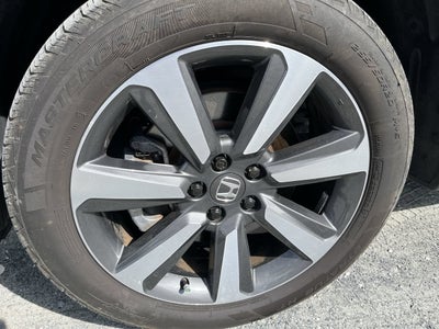 2023 Honda Pilot Touring