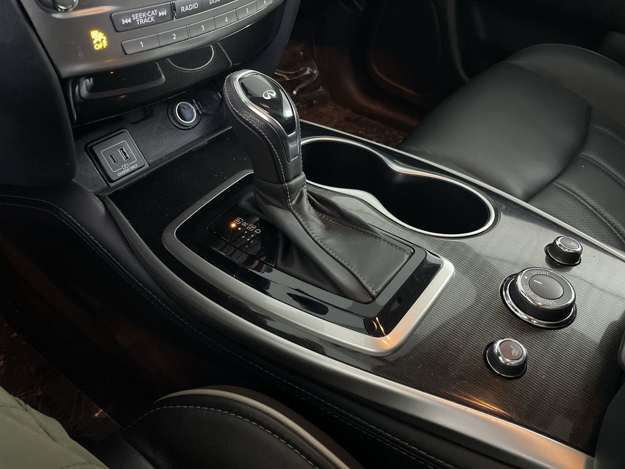 2019 INFINITI QX60 LUXE