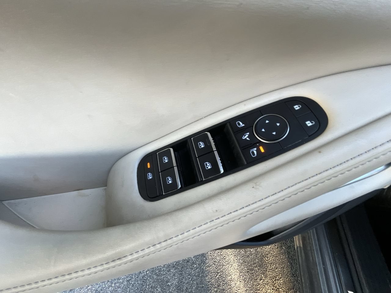 2023 INFINITI QX60 SENSORY