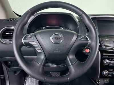 2018 Nissan Pathfinder SV