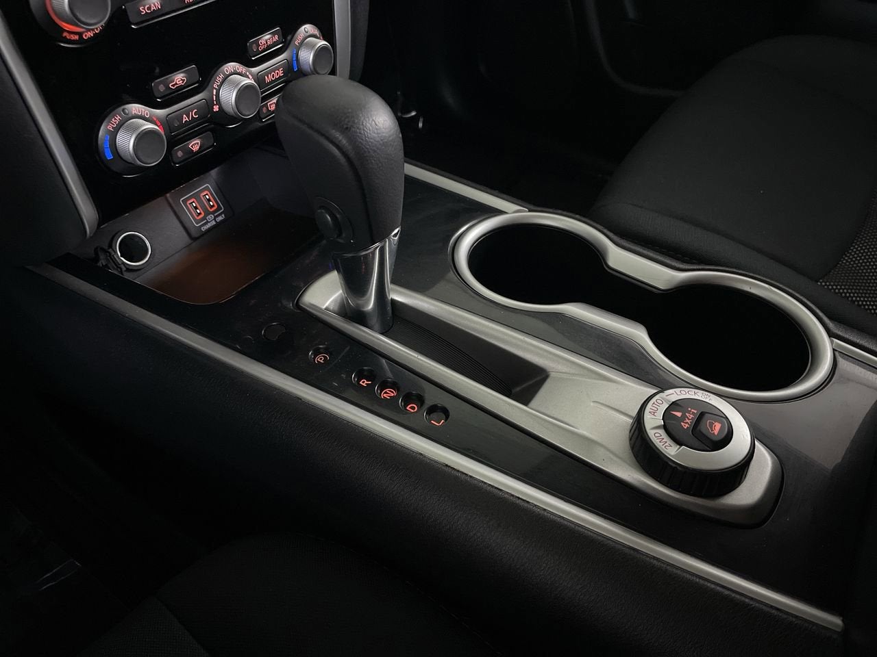 2018 Nissan Pathfinder SV