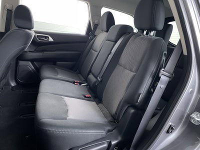 2018 Nissan Pathfinder SV