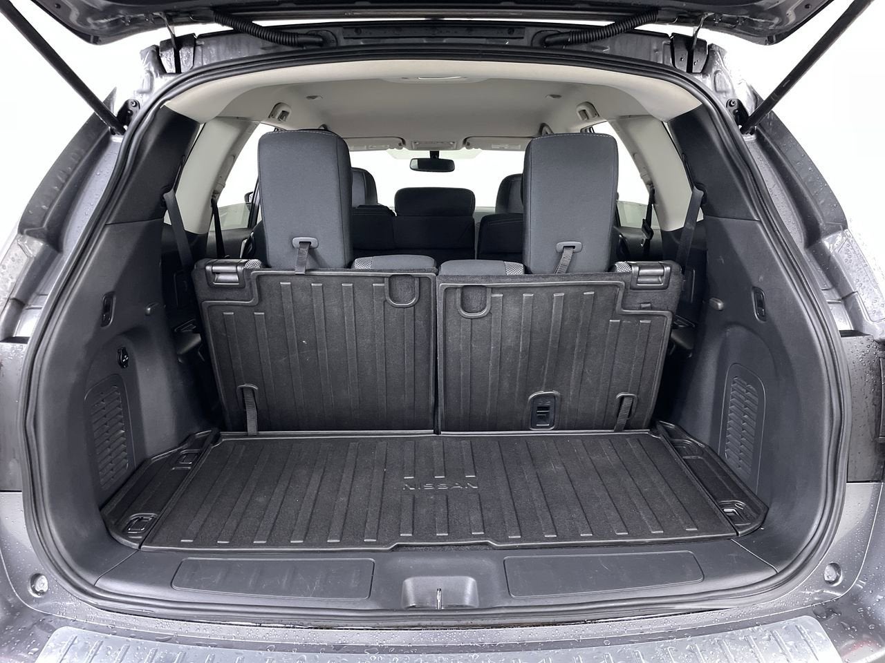 2018 Nissan Pathfinder SV