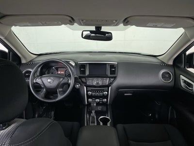 2018 Nissan Pathfinder SV