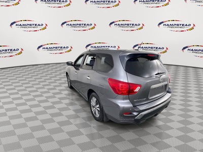 2018 Nissan Pathfinder SV