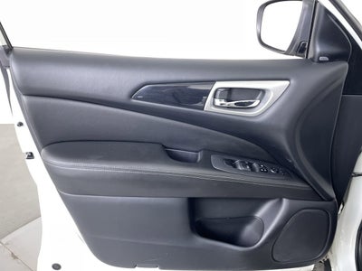 2019 Nissan Pathfinder SV