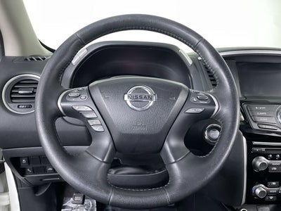 2019 Nissan Pathfinder SV