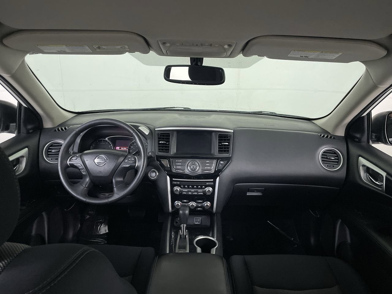 2019 Nissan Pathfinder SV