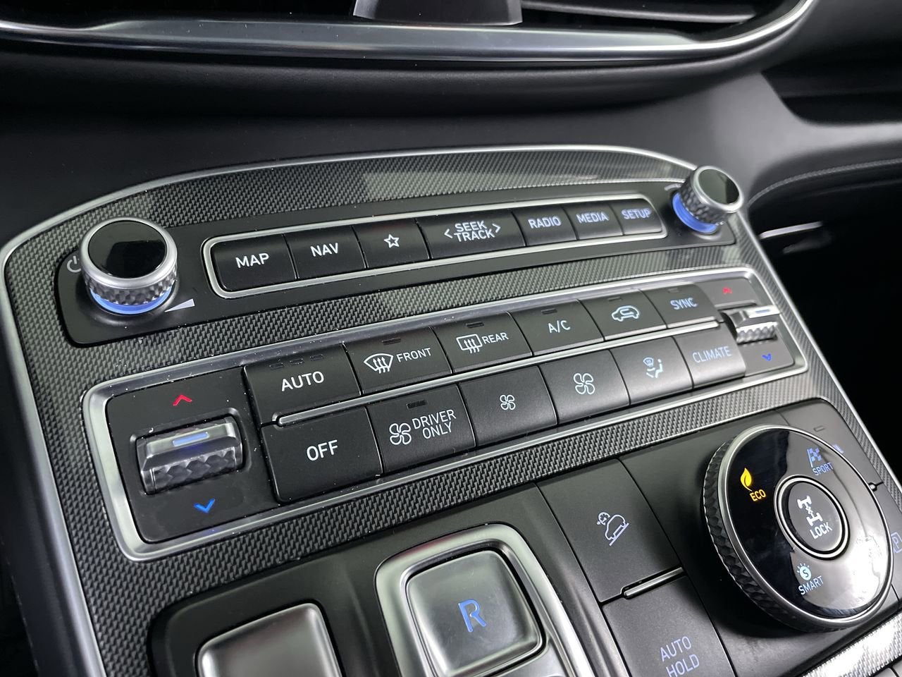 2023 Hyundai Santa Fe Hybrid SEL Premium