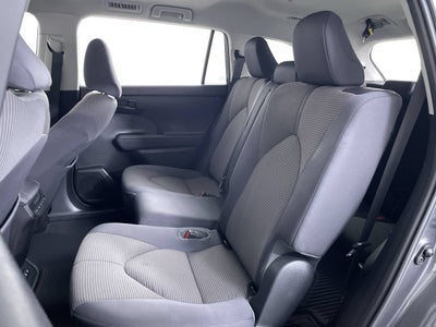 2021 Toyota Highlander LE