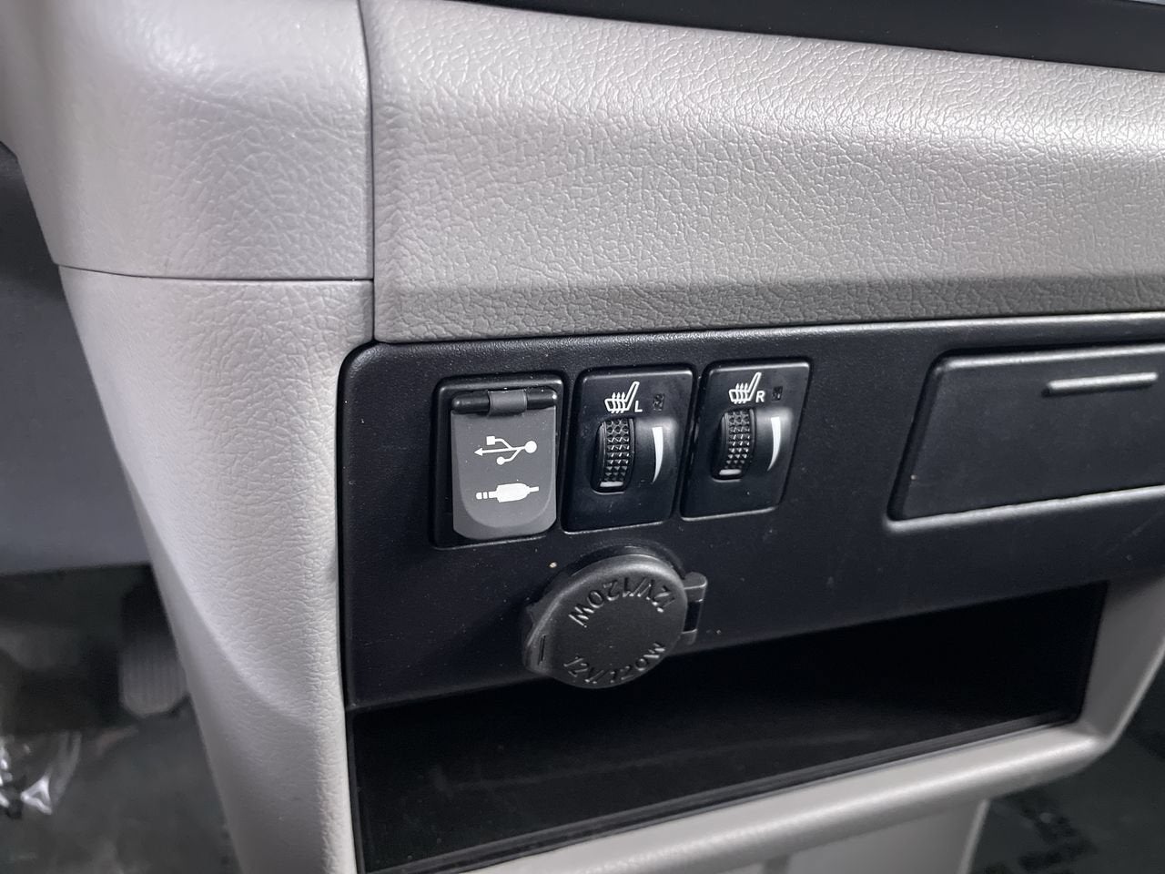 2017 Toyota Sienna XLE Premium