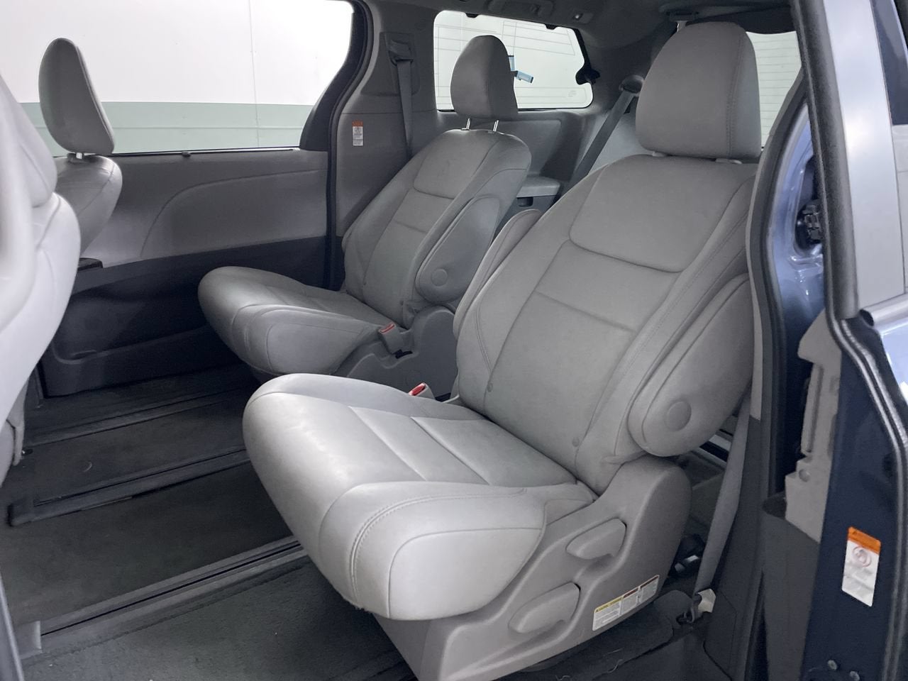 2017 Toyota Sienna XLE Premium