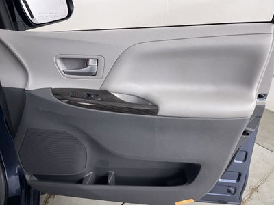 2017 Toyota Sienna XLE Premium