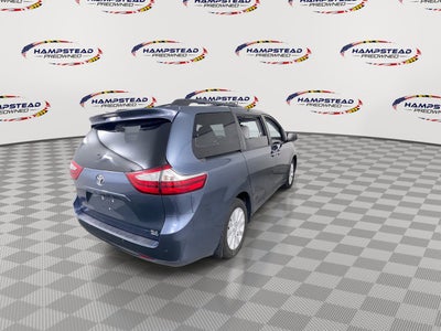 2017 Toyota Sienna XLE Premium