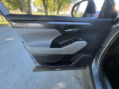 2021 Toyota Highlander Limited