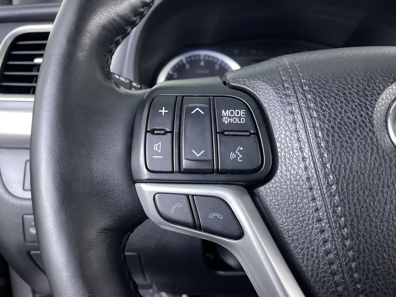 2018 Toyota Highlander Limited Platinum