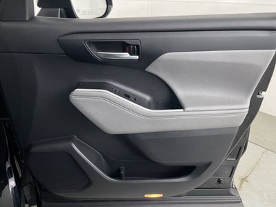 2021 Toyota Highlander Hybrid Hybrid XLE