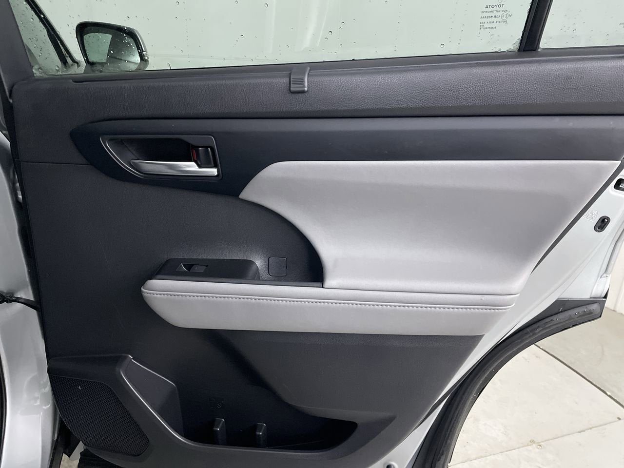 2020 Toyota Highlander Hybrid Hybrid XLE